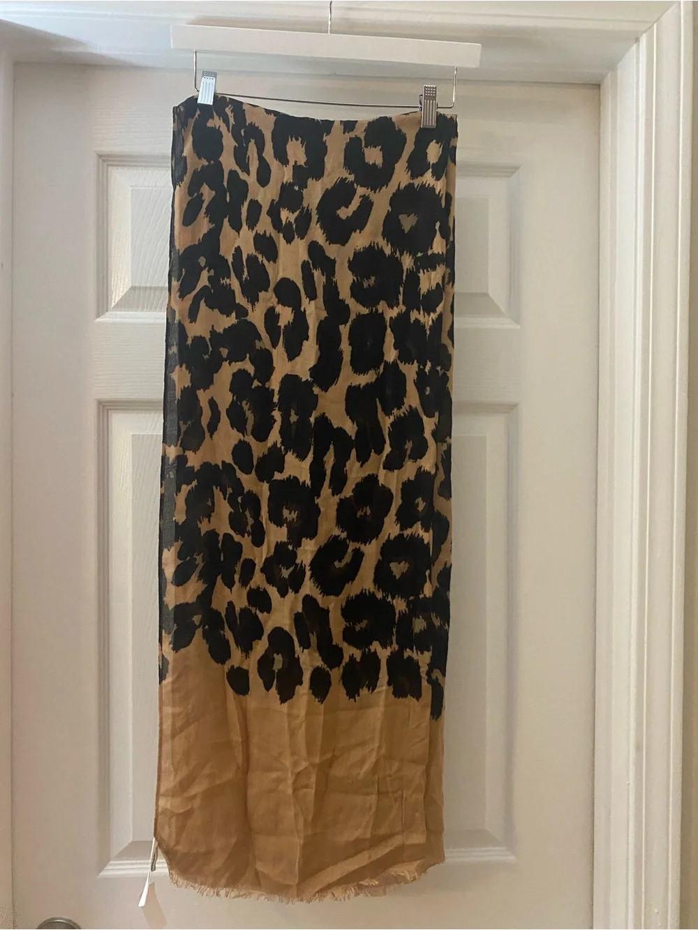 Talbots. Women’s Leopard Print Scarf. NWT.
